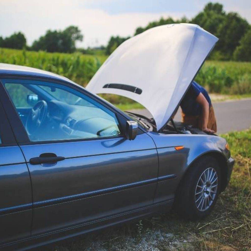 Qué hacer en caso de avería en carretera